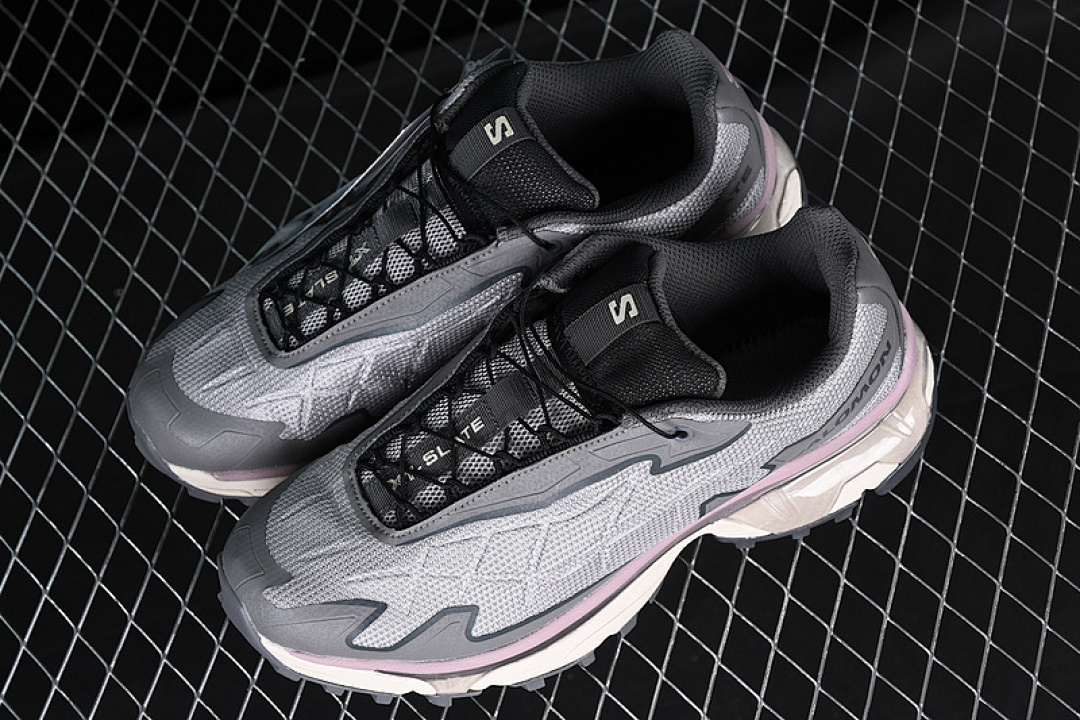 On Running [471328-28]-[XT SLATE FOR WOOD OUTDOOR OFF ROADING GREY/PINK]-[WOMAN:36-39]-[MAN:40-47] - Image 10