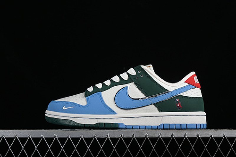 Nike SB DUNK LOW WHITE/BLUE/GREEN/RED · JH8310-952, photo 1