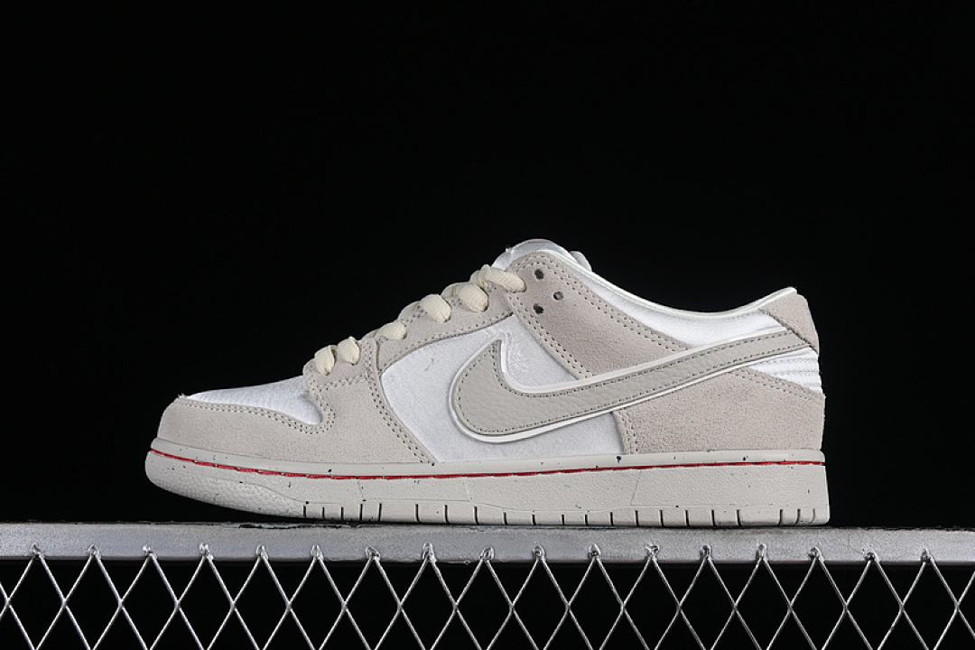 Unbranded [FZ5654-100]-[SB DUNK LOW COCONUT MILK/LIGHT BONE/PHANTOM/UNIVERSITY RED/SAIL]-[UNISEX:35.5-46], photo 1