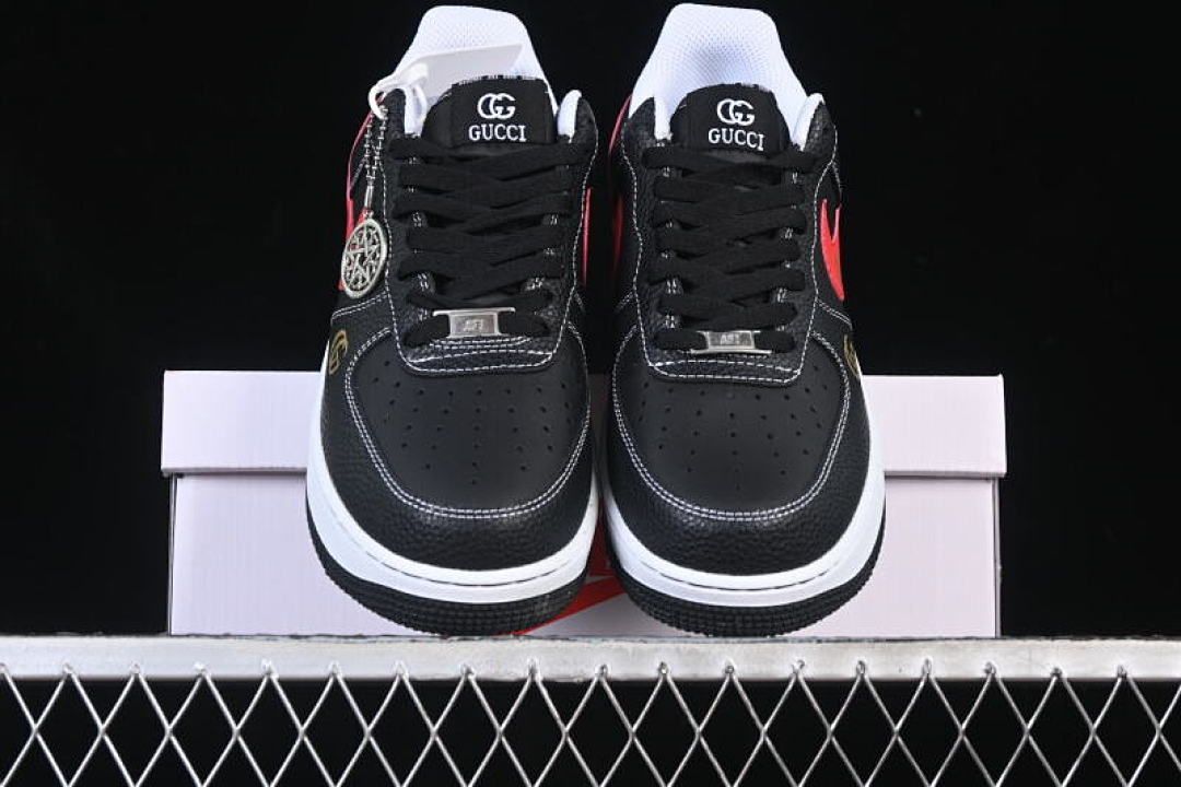 Nike [AH8462-001]-[AIR FORCE 1 07 LOW WHITE/BLACK/RED/BLUE]-[WOMAN:36-39]-[MAN:40-45] - Image 13