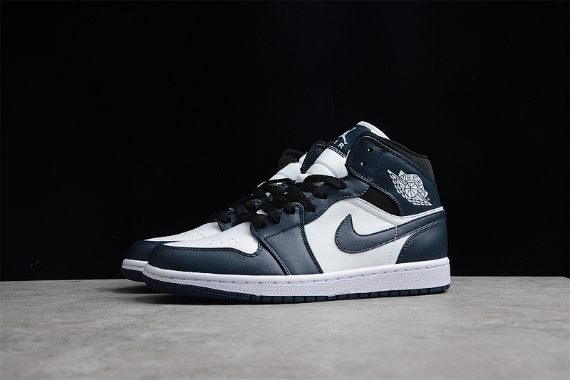 Jordan AIR Jordan 1 MID ARMORY NAVY/BLACK/WHITE · 554724-411, photo 1
