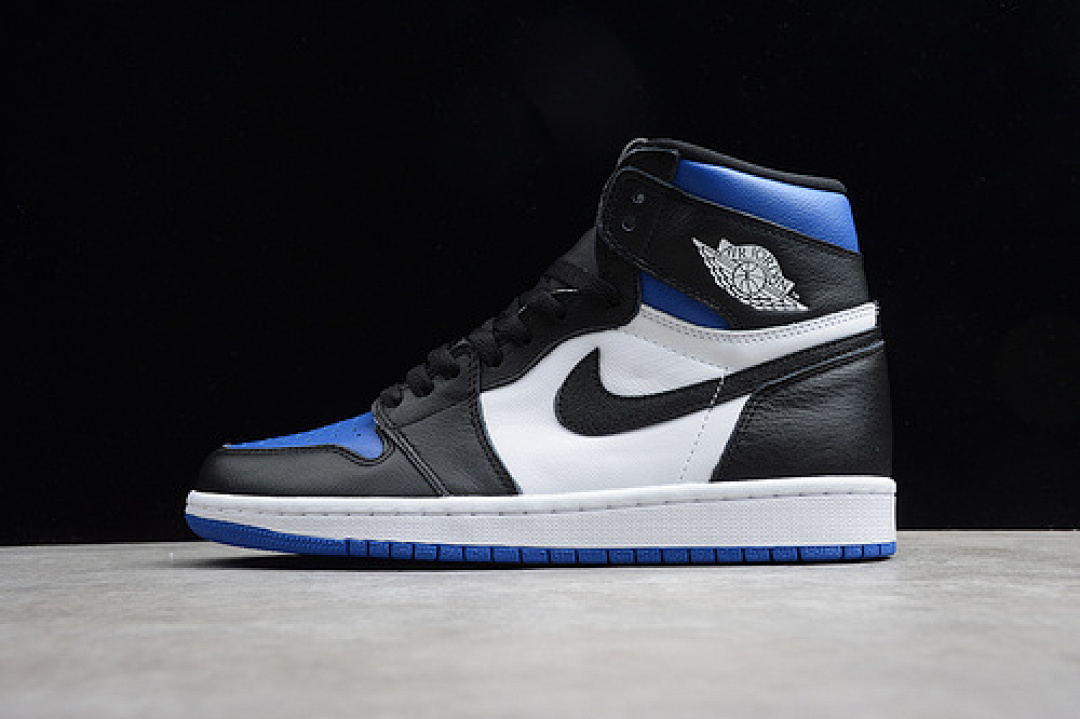 Jordan [555088-041]-[ST AIR JORDAN 1 HIGH OG BLACK/WHITE-GAME ROYAL-BLACK]-[MAN:40.5-46], photo 1