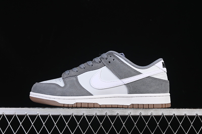 Nike DUNK LOW CASUAL SNEAKERS CONCRETE GREY/WHITE/BROWN · IB6399-001, photo 1