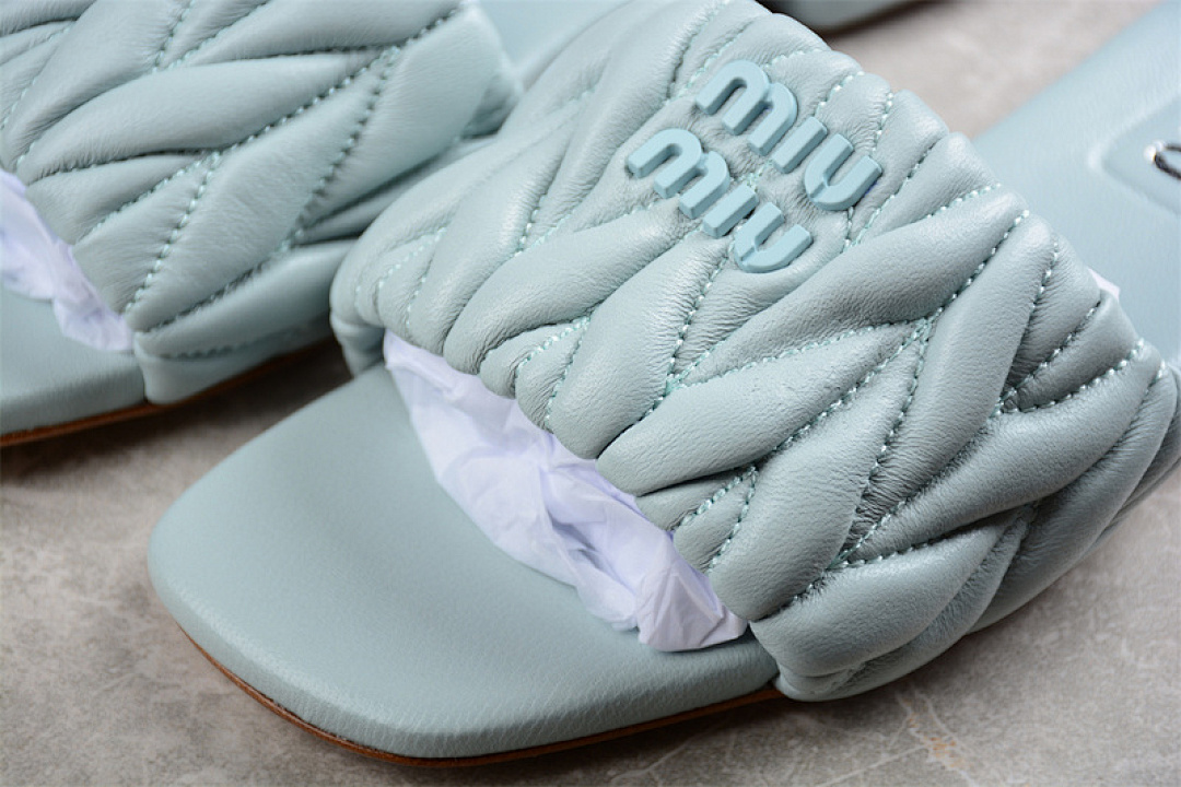 Unbranded [𝑴𝒊𝒖𝑴𝒊𝒖 SNGG GREEN]-[WOMAN:35-39] - Image 5