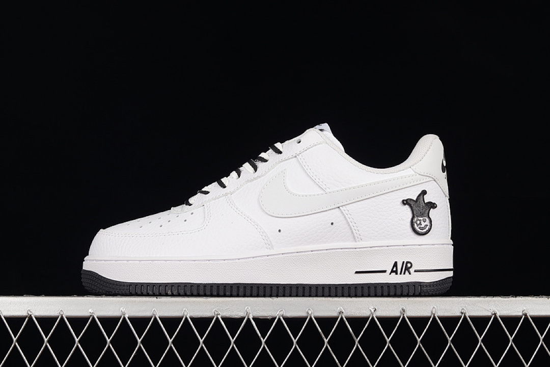 Nike [KH0806-168]-[AIR FORCE 1 LOW POKER WHITE/BLACK/WHITE]-[WOMAN:36-39]-[MAN:40-45], photo 1