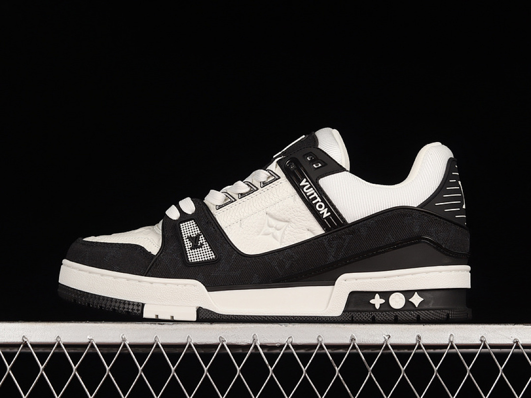 Louis Vuitton [L*V FASHION CATWALK SNEAKERS WHITE/BLACK/WHITE]-[MAN:38-46], photo 1