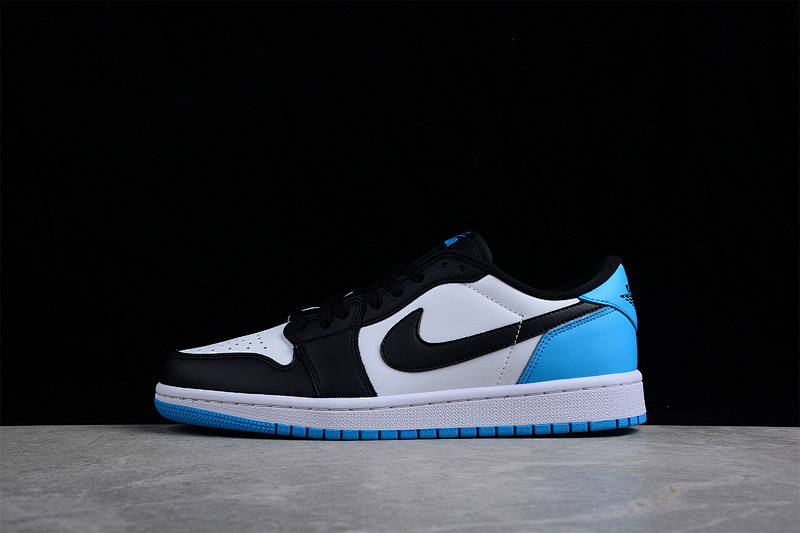 Jordan AIR Jordan 1 LOW OG UNC WHITE/DARK POWDER BLUE-BLACK · CZ0790-104, photo 1