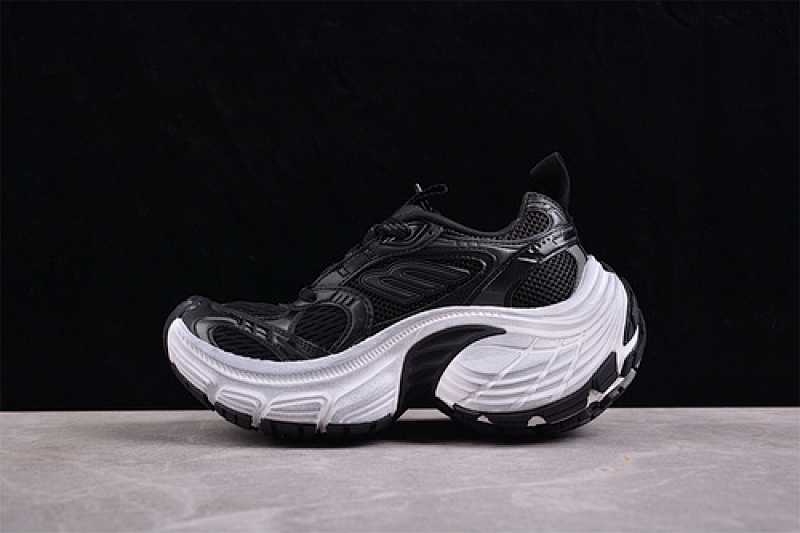 Balenciaga TRACK SNEAKER BLACK/WHITE · W2MV20217, photo 1
