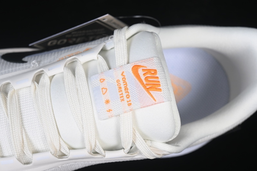 Nike [HQ7001-100]-[AIR ZOOM VOMERO 18 BASKETBALL SHOES BLACK/WHITE/GREY]-[WOMAN:36-39]-[MAN:40-45] - Image 8