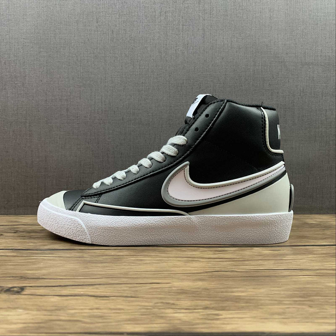 Unbranded [DC1746-001]-[BLAZER MID 77 INFINITE BLACK BLACK/OZONE BLUE/HEALING ORANGE/LIGHT ARCTIC (PINK]), photo 1