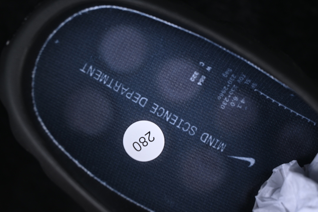 Unbranded [HQ4307-005]-[NEUROSCIENCE FOOT MASSAGE SLIPPERS BLACK/INKINESS]-[MAN:40-48.5] - Image 3