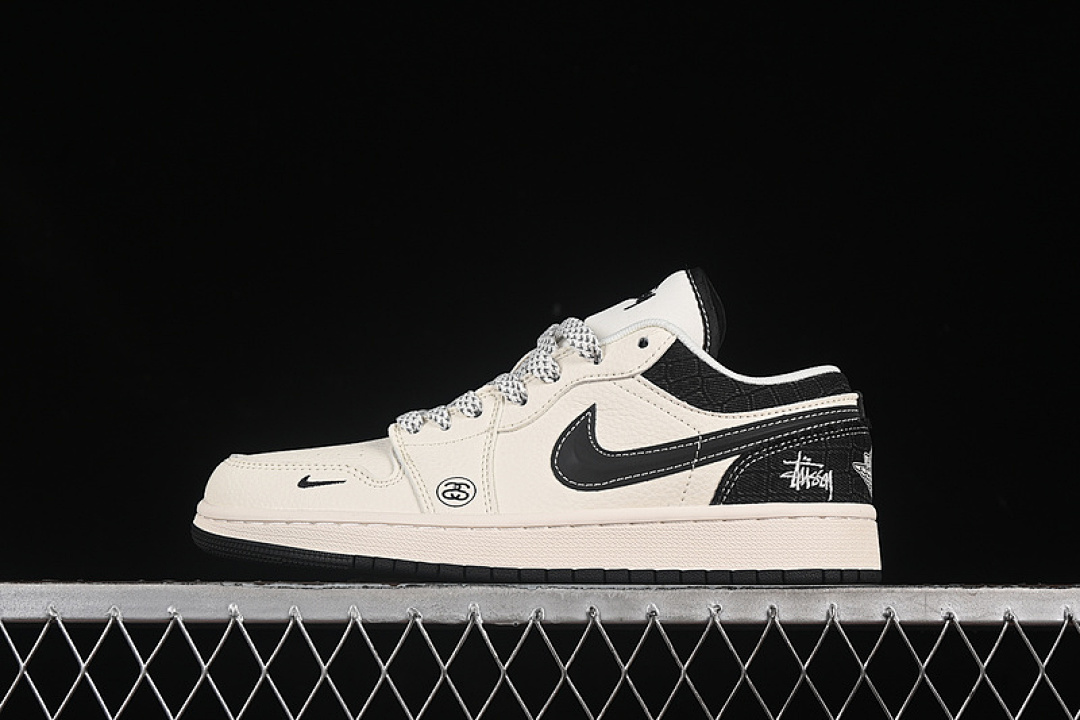 Jordan [XS6086-561]-[AIR JORDAN 1 LOW WHITE/GREY/BLACK]-[WOMAN:36-39]-[MAN:40-45], photo 1