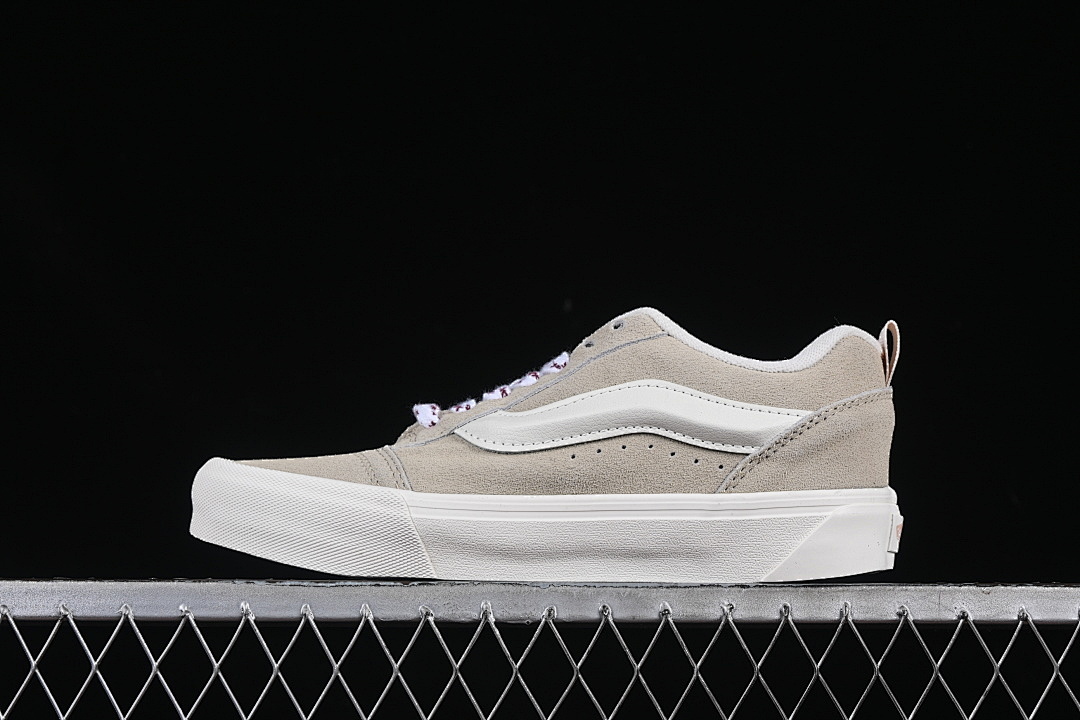 LOW-TOP RETRO CASUAL SHOES BROWN/WHITE · VN000D6ZE2S, photo 1