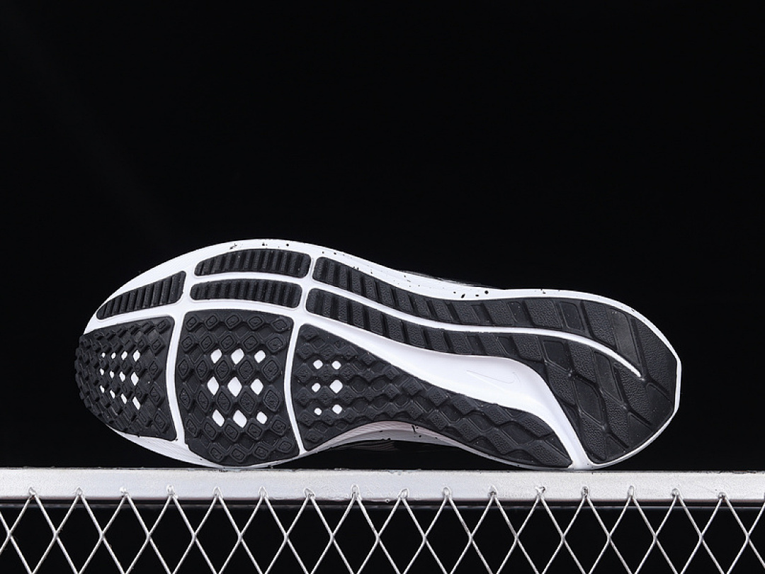 Nike [DH4071-005]-[AIR ZOOM PEGASUS 39 BLACK/WHITE/LIGHT GREY]-[WOMAN:36-39]-[MAN:40-45] - Image 14