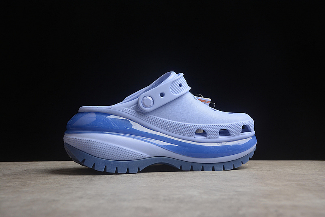 Crocs [CROCS BAYA PLATFORM CLOG BLUE]-[WOMAN:34-40] - Image 13