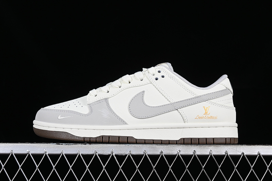 Nike SB DUNK LOW L*V BEIGE/GREY · JH8037-920, photo 1