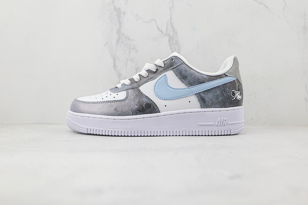 Nike [CW2288-111]-[AIR FORCE 1 LOW 07 WHITE/GREY/LIGHT BLUE]-[WOMAN:36-39]-[MAN:40-45], photo 1