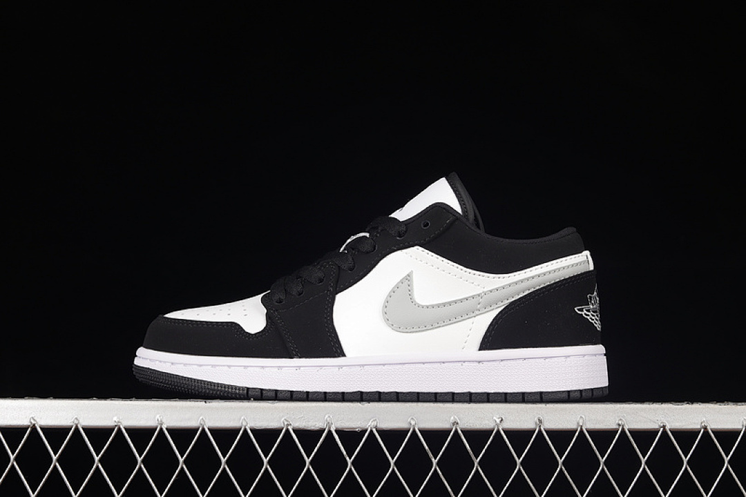 Jordan AIR Jordan 1 LOW NEW EMERALD BLACK/WHITE/LIGHT GREY · 552780-018, photo 1