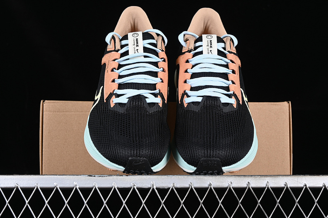 Nike [FQ6852-081]-[AIR ZOOM PEGASUS 40 WHITE/GREY/BLACK/ORANGE]-[MAN:39-46] - Image 13