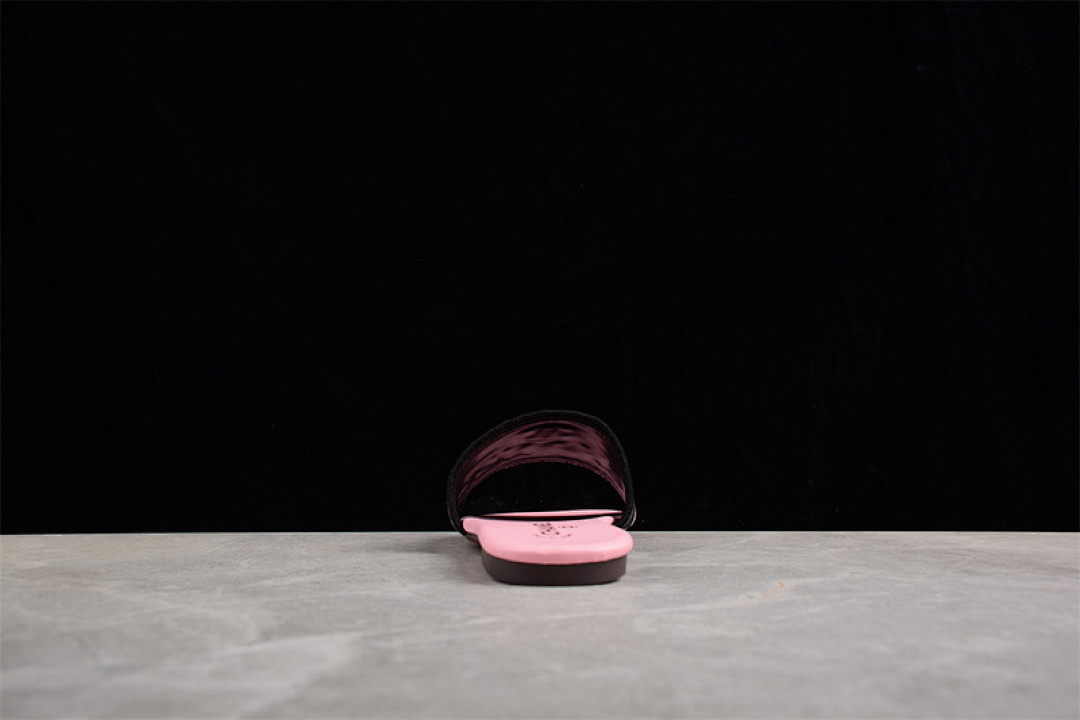 Chanel [EMBROIDERED SLIPPERS PINK/BLACK]-[WOMAN:34-40] - Image 6