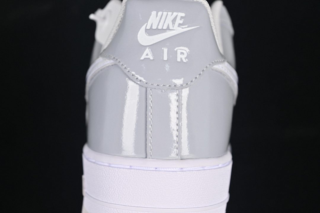 Nike [HV9405-001]-[AIR FORCE 1 7 LOW WHITE/GREY]-[WOMAN:36-39]-[MAN:40-45] - Image 7