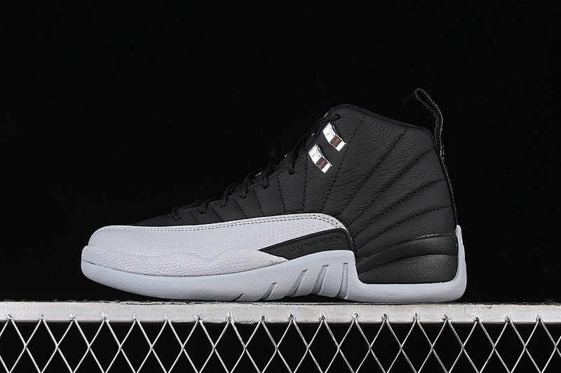 Jordan AIR Jordan 12 WOLF GREY BLACK/WOLF GREY/WHITE · CT8013-010, photo 1