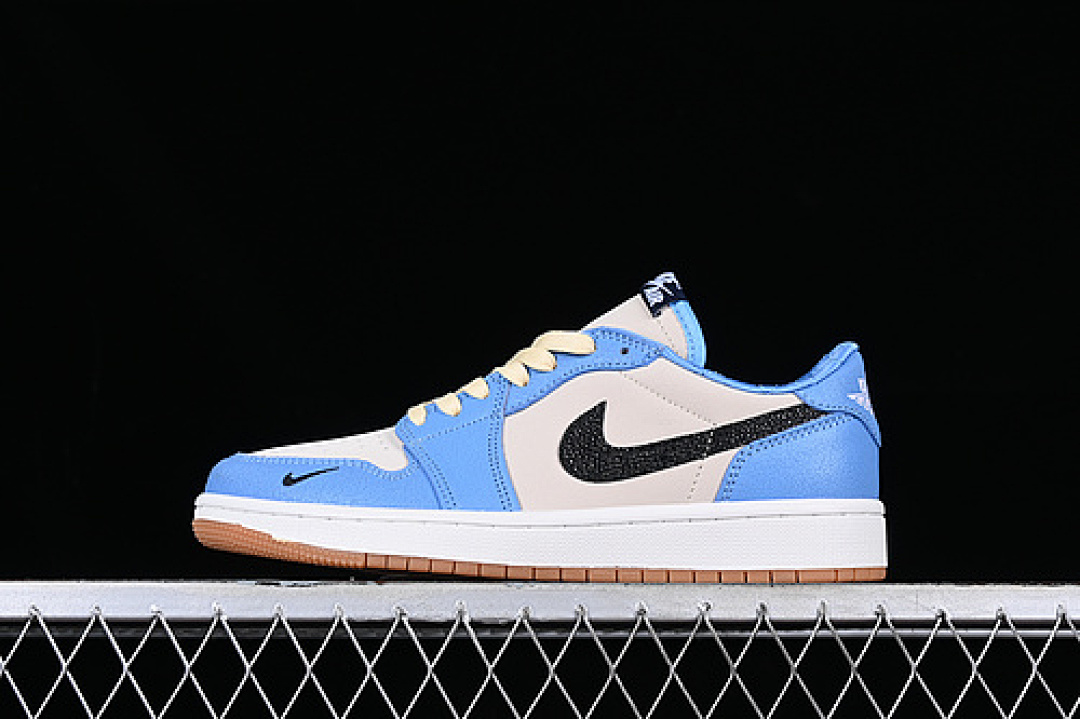 Jordan AIR Jordan 1 LOW OG WHITE/GREY/BLUE/BLACK · CZ0790-141, photo 1
