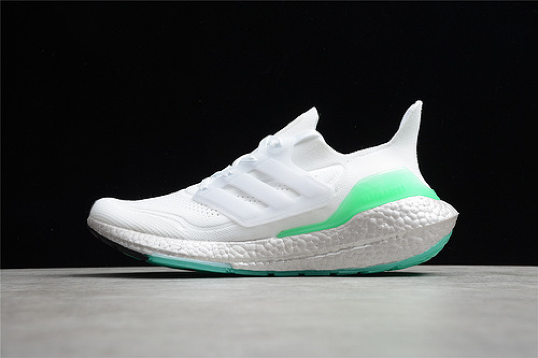 Unbranded [FY0383]-[ULTRABOOST 21 SHOES CRYSTAL WHITE/CRYSTAL WHITE-HAZY GREEN]-[WOMAN:36-39]-[MAN:40-45], photo 1