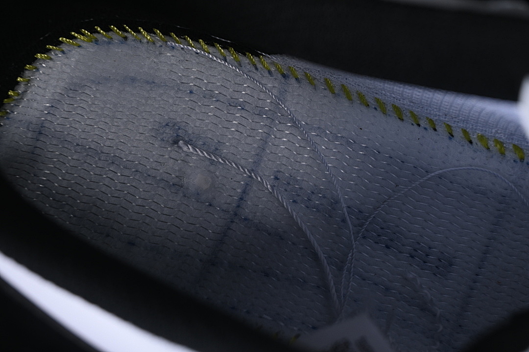 Nike [HF2898-101]-[AIR FORCE 1'07 LOW CASUAL SNEAKERS BLACK/WHITE]-[WOMAN:36-39]-[MAN:40-45] - Image 4