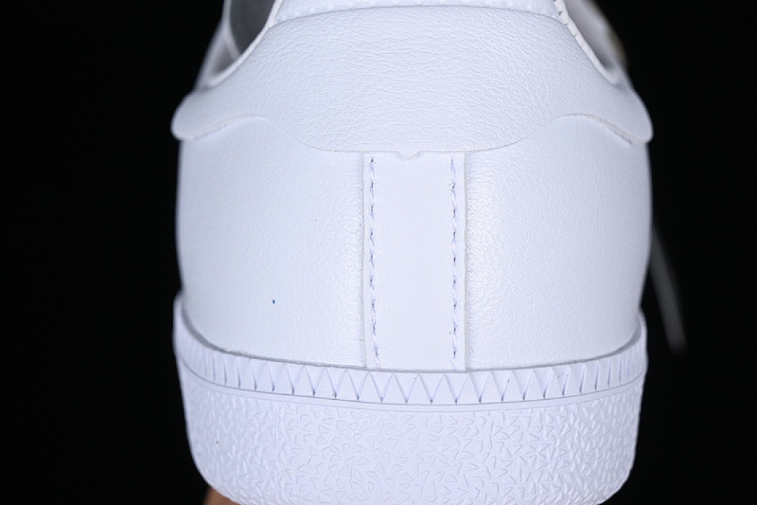 Adidas [IE7299]-[ADIDAS ORIGINAL HUMAN RACE SAMBA CLASSIC WHITE]-[WOMAN:35-39]-[MAN:40-45] - Image 6
