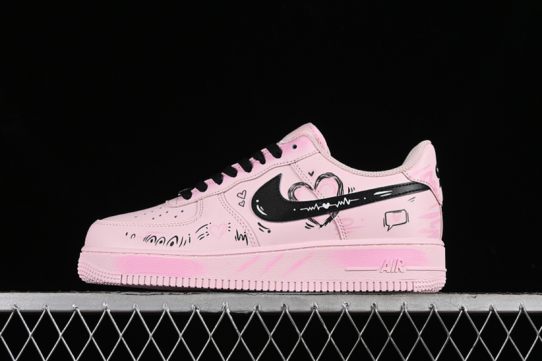 Nike [CW2288-111]-[AIR FORCE 1 07 LOW PINK/BLACK]-[WOMAN:36-39]-[MAN:40-45], photo 1