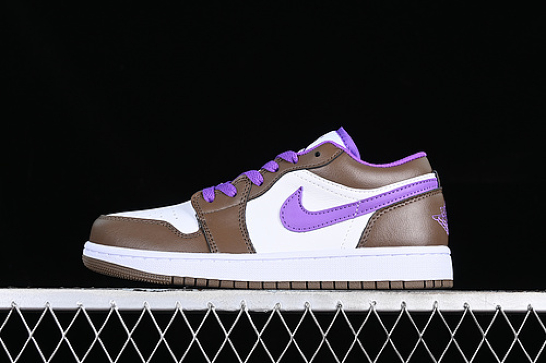 Jordan [553560-215]-[AIR JORDAN 1 LOW PALOMINO WHITE/BROWN/PURPLE]-[WOMAN:36-40], photo 1