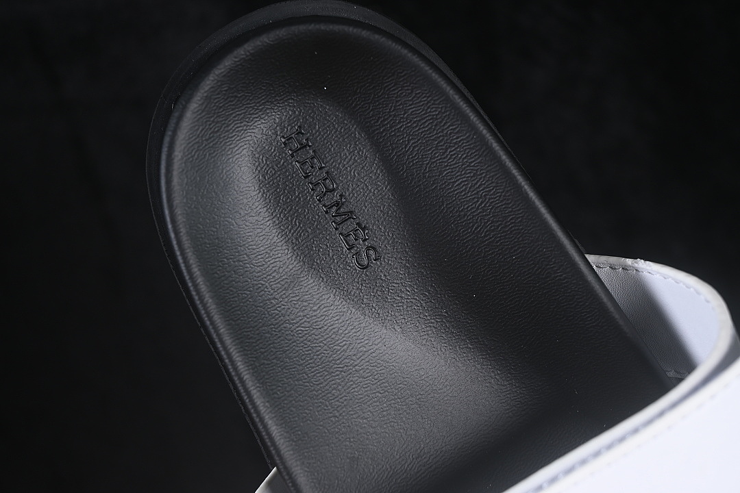 Chanel [CHYPRE FLAT BOTTOMED ONE SHOULDER SLIPPERS WHITE/BLACK]-[WOMAN:35-39]-[MAN:40-46] - Image 3