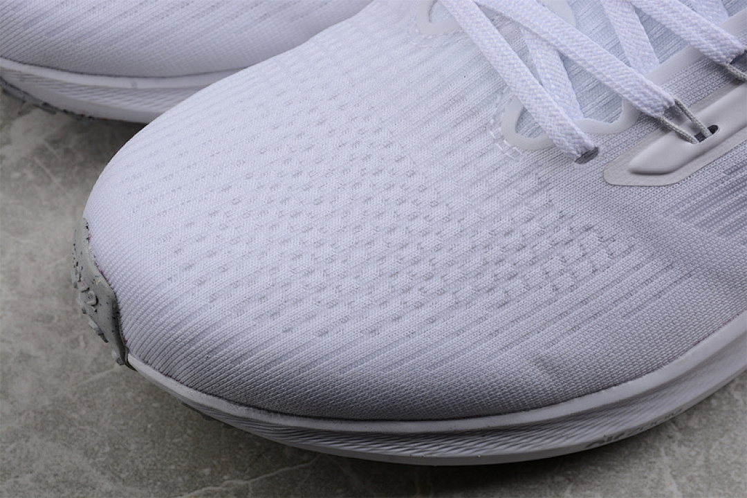 Nike [DH4072-100]-[AIR ZOOM PEGASUS 39 WHITE/PURE PLATINUM/GREY FOG/METALLIC SILVER]-[UNISEX:36-45] - Image 9