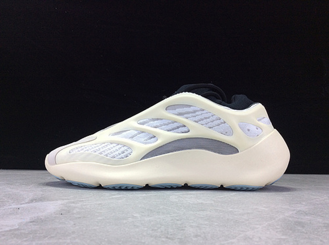 Adidas [FW4980]-[YEEZY BOOST 700 V3 AZAEL/AZAEL/AZAEL]-[WOMAN:36-39]-[MAN:40-48], photo 1