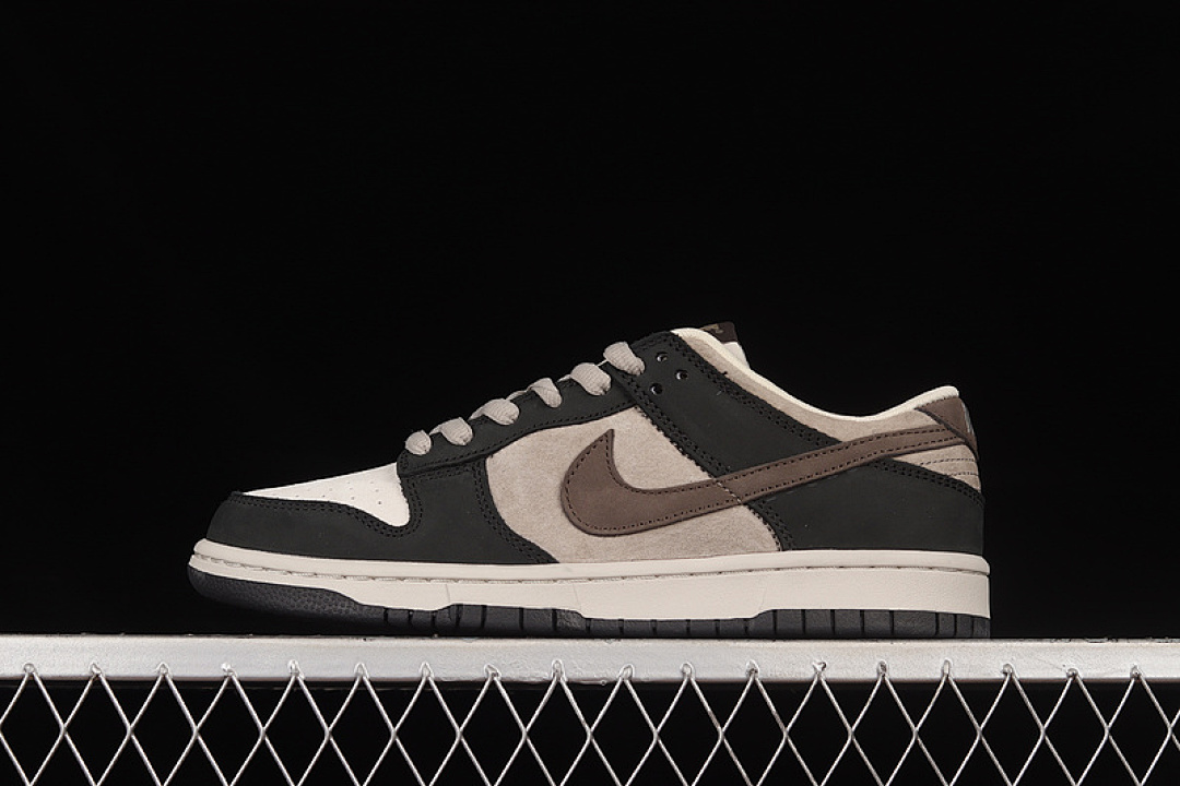 Unbranded [LF0039-003]-[OTOMO KATSUHIRO SB DUNK LOW STEAMBOY OST WHITE/BLACK/GREY/BROWN]-[UNISEX:36-47.5], photo 1