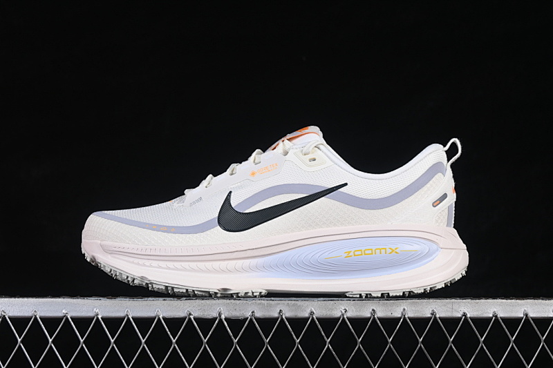 Nike Nike AIR ZOOM VOMERO 18 GTX WHITE/BEIGE/BLUE/GREY · HQ7002-100, photo 1