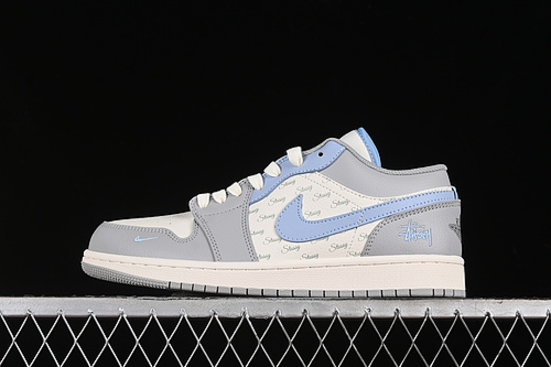 Jordan [JJ8688-007]-[AIR JORDAN 1 LOW WHITE/GREY/BLUE]-[WOMAN:36-39]-[MAN:40-45], photo 1