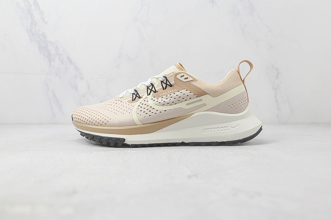 Nike Nike REACT PEGASUS TRAIL 4 SANDDRIFT/COCONUT MILK/PEARL WHITE/SAIL/BLACK/HEMP · DZ2758-112, photo 1
