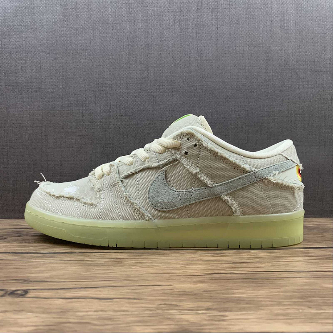 Unbranded [DM0774-111]-[SB DUNK LOW MUMMY COCONUT MILK/SEAFOAM-YELLOW STRIKE]-[WOMAN:36-39]-[MAN:40-45], photo 1