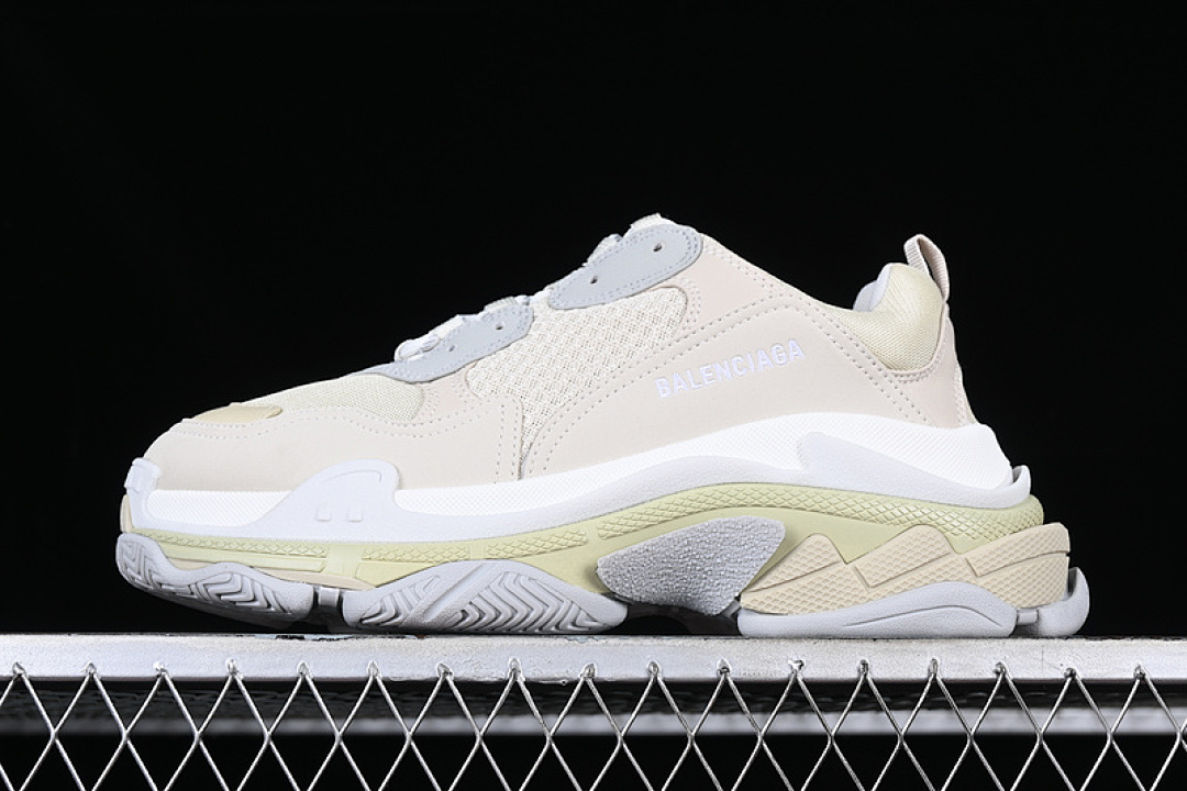 Unbranded [W2FW49790]-[BA*LEN*CIAGA TRIPLE S VINTAGE DADDY SHOES WHITE/BEIGE]-[WOMAN:35-39]-[MAN:40-46], photo 1