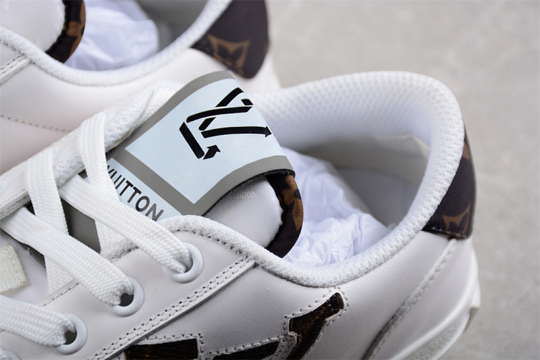 Chanel [L*V TRAINER SNEAKERS WHITE/WHITE/BLACK]-[WOMAN:35-39]-[MAN:40-45] - Image 10