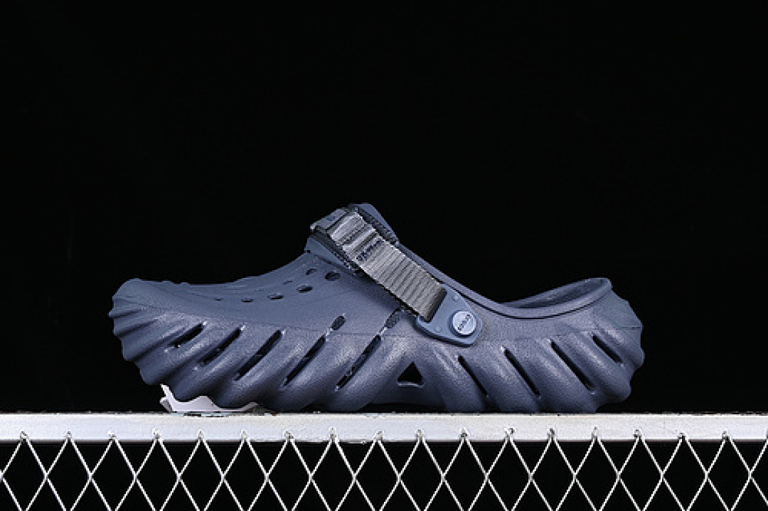 Crocs [SALEHE BEMBURY X CROCS POLLE CLOG BLUE]-[UNISEX:36-46], photo 1