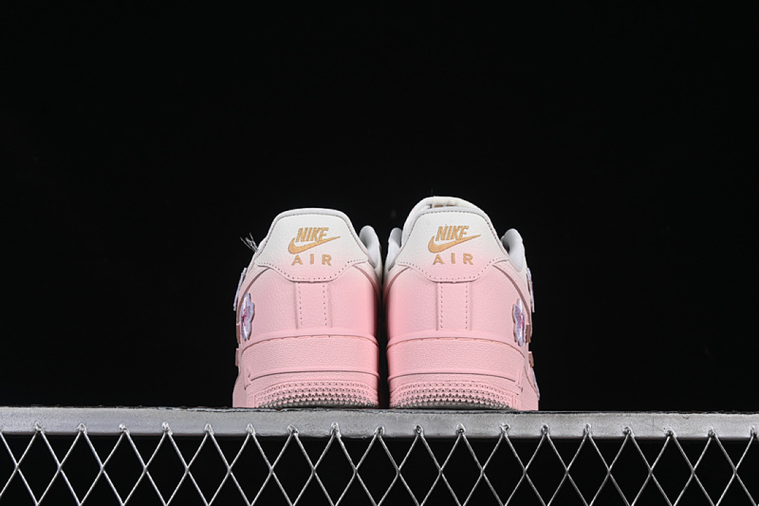 Nike [FC3654-121]-[AIR FORCE 1 07 LOW WHITE/PINK/GOLD]-[WOMAN:36-42] - Image 14