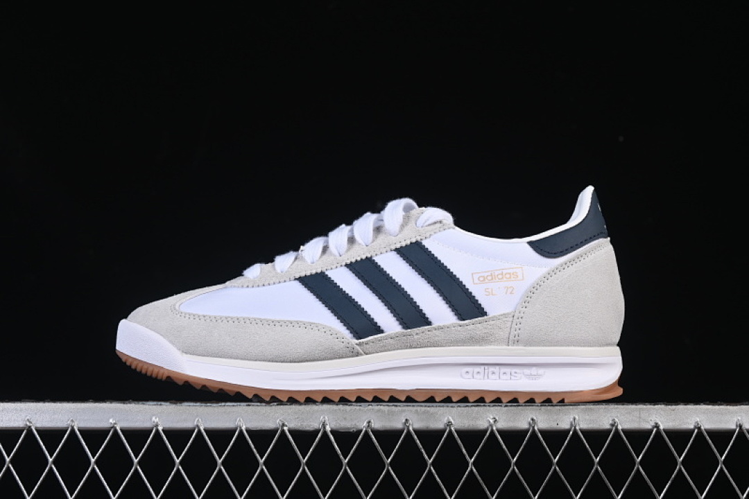Unbranded [JQ9555]-[SL 72 RS CLOUD WHITE/AURORA IVY/CRYSTAL WHITE]-[WOMAN:36-39]-[MAN:40-45], photo 1