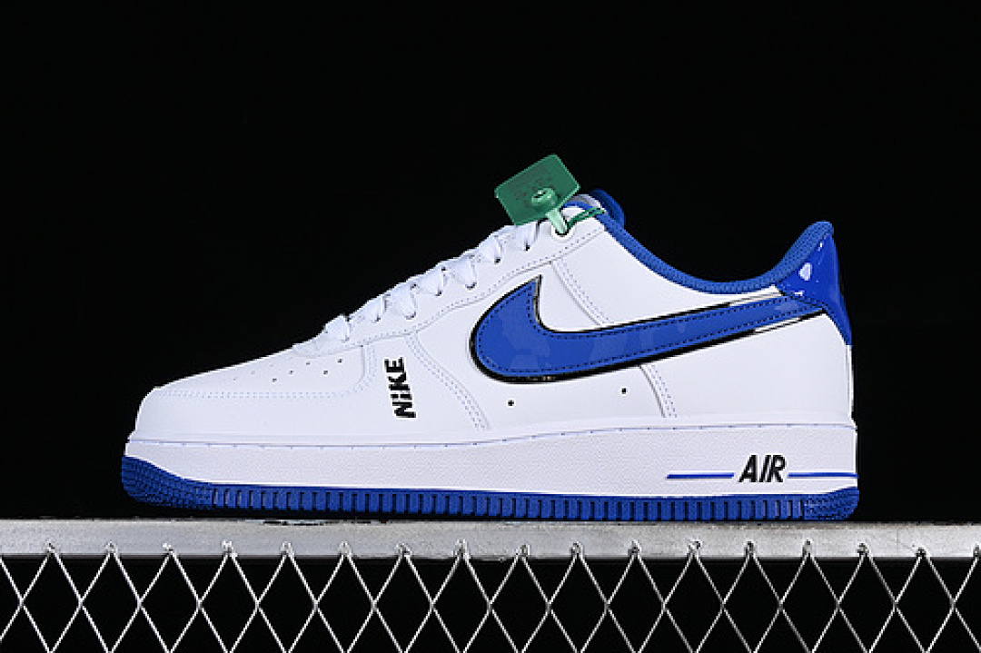 Nike Nike AIR FORCE 1 07 LOW WHITE/BLACK/BLUE · DO3809-100, photo 1