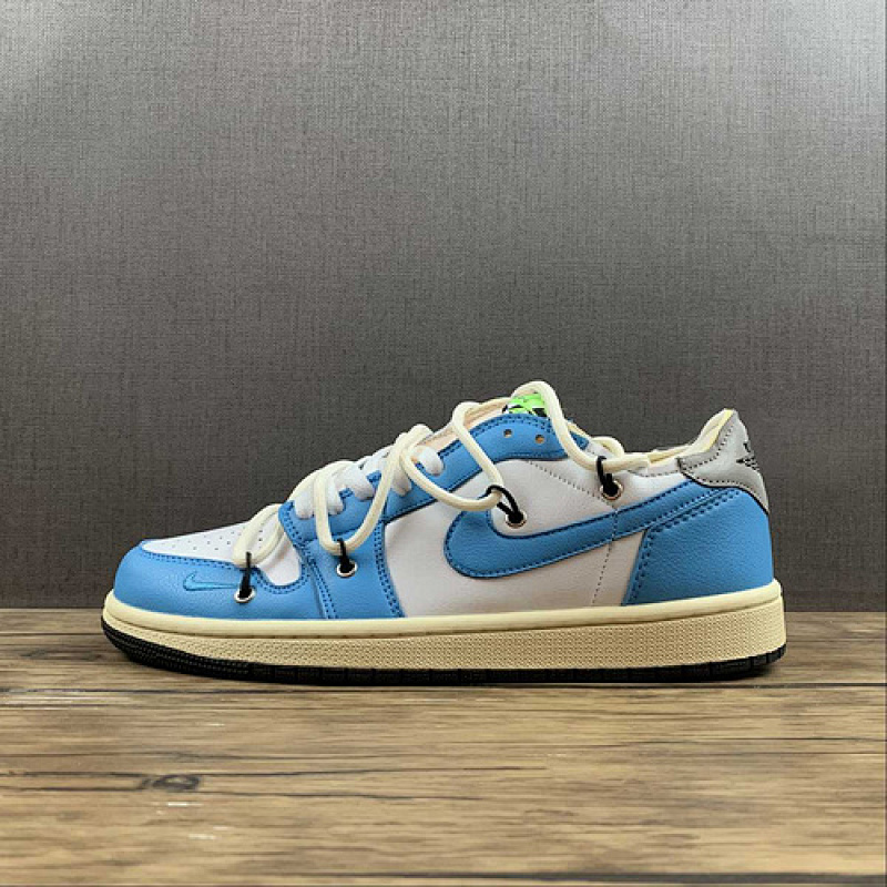 Jordan AIR Jordan 1 LOW OG GHOST GREEN/GHOST GREEN/WHITE · DM7837-103, photo 1