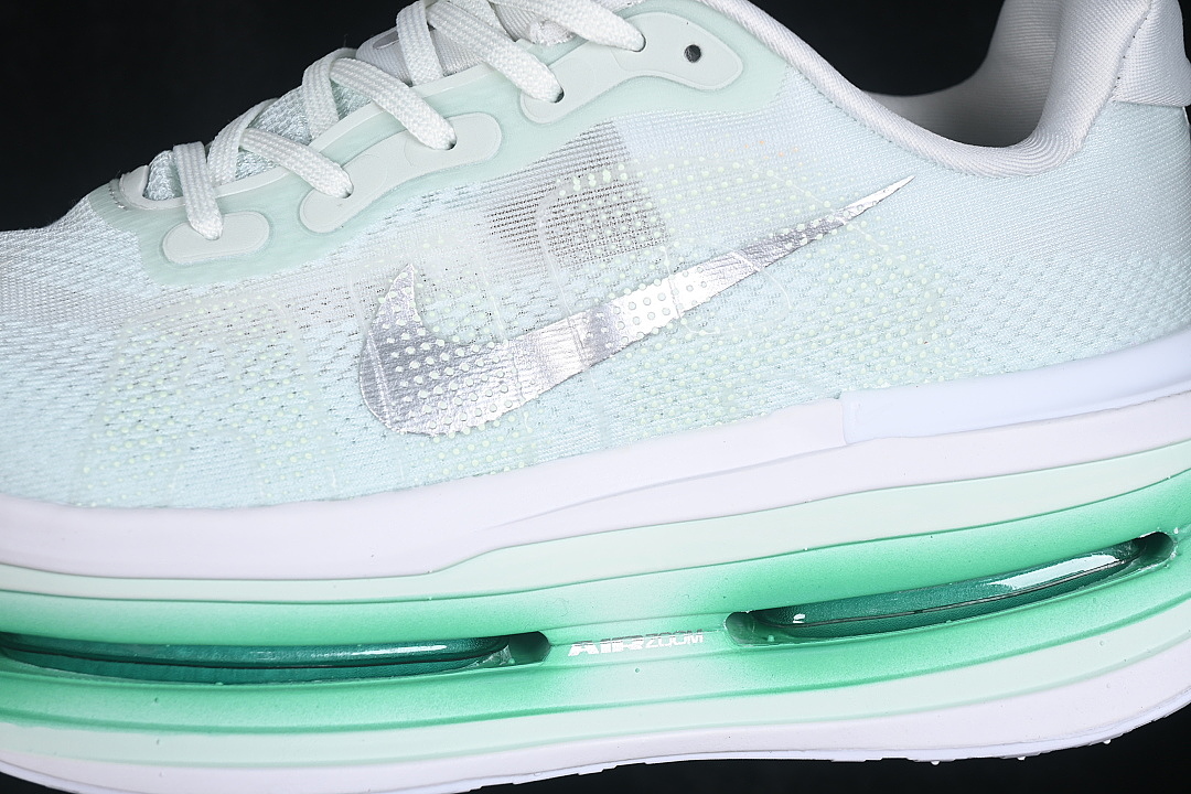 Nike [HM5973-300]-[AIR ZOOM VOMERO PREMIUM AIR CUSHION SHOES BLUE/WHITE]-[WOMAN:36-39]-[MAN:40-46] - Image 7