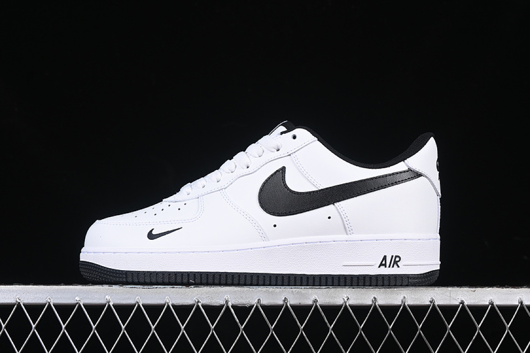 Nike [315122-103]-[AIR FORCE 1 07 LOW BLACK/WHITE]-[WOMAN:36-39]-[MAN:40-45], photo 1