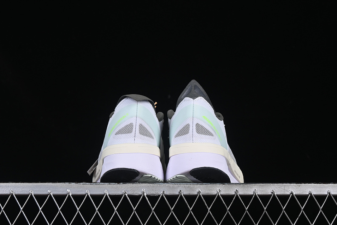 On Running [GY8407]-[ADIZERO BOSTON 11 CRYSTAL WHITE/NIGHT METALLIC/LINEN GREEN]-[WOMAN:36-39]-[MAN:40-45] - Image 14